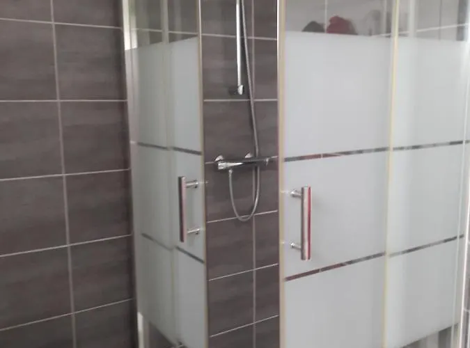 Proximite Circuit 24 홈스테이 르망