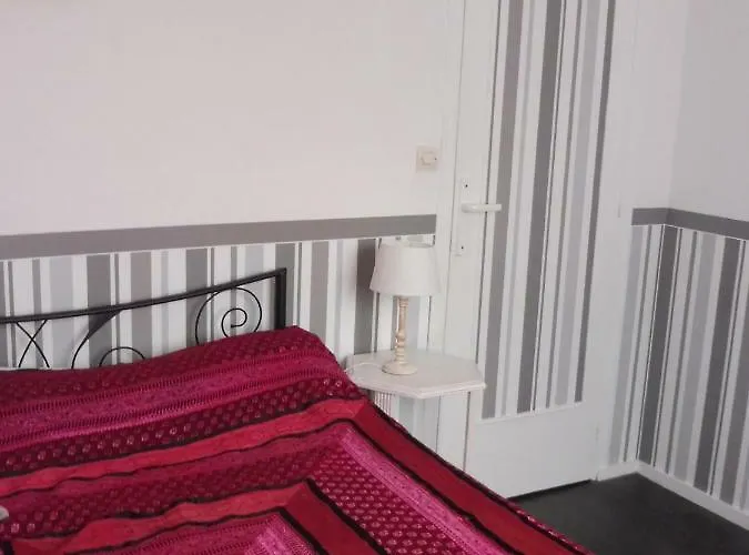 Proximite Circuit 24 홈스테이 *